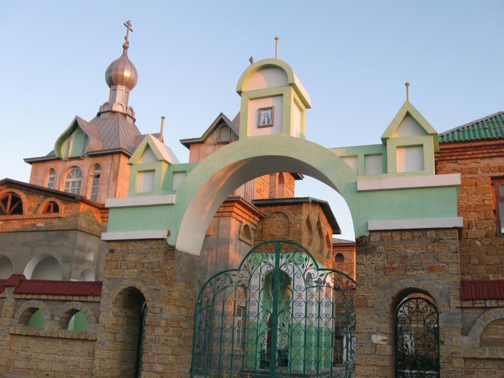 Храм Серафима Саровского