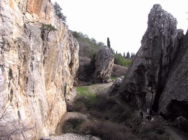 Никитская расселина