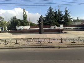 Памятник героям-подводникам