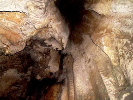 Пещера Трехглазка