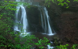 Водопад Головкинского
