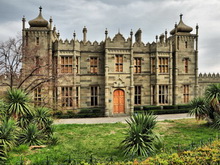 Воронцовский (Алупкинский) дворец